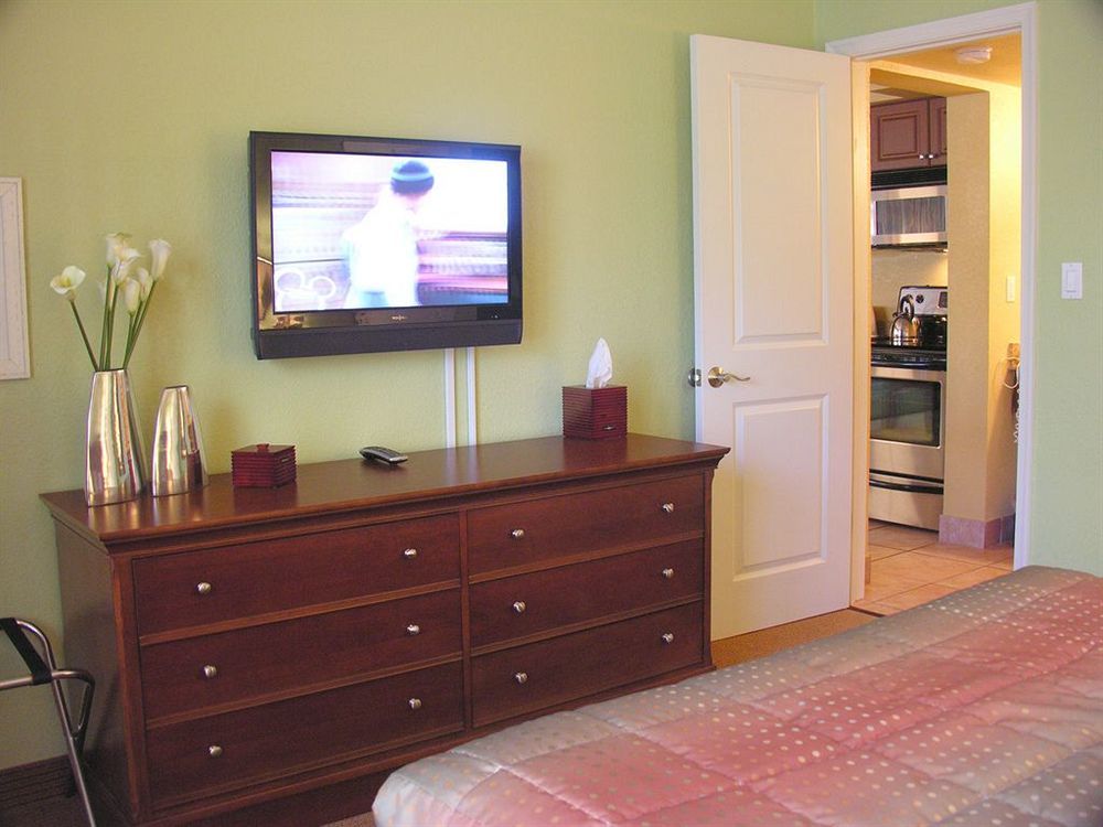 Away Inn Lauderdale-by-the-Sea Phòng bức ảnh
