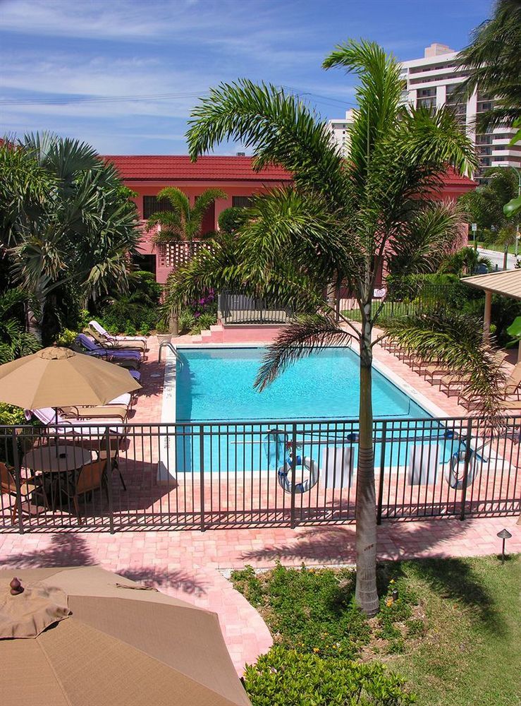 Away Inn Lauderdale-by-the-Sea Ngoại thất bức ảnh