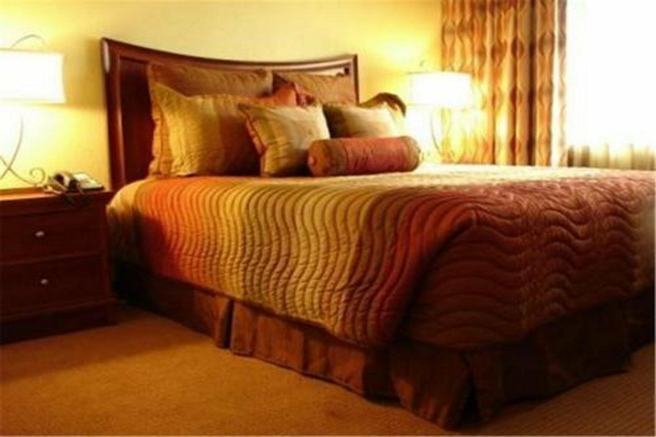 Away Inn Lauderdale-by-the-Sea Ngoại thất bức ảnh